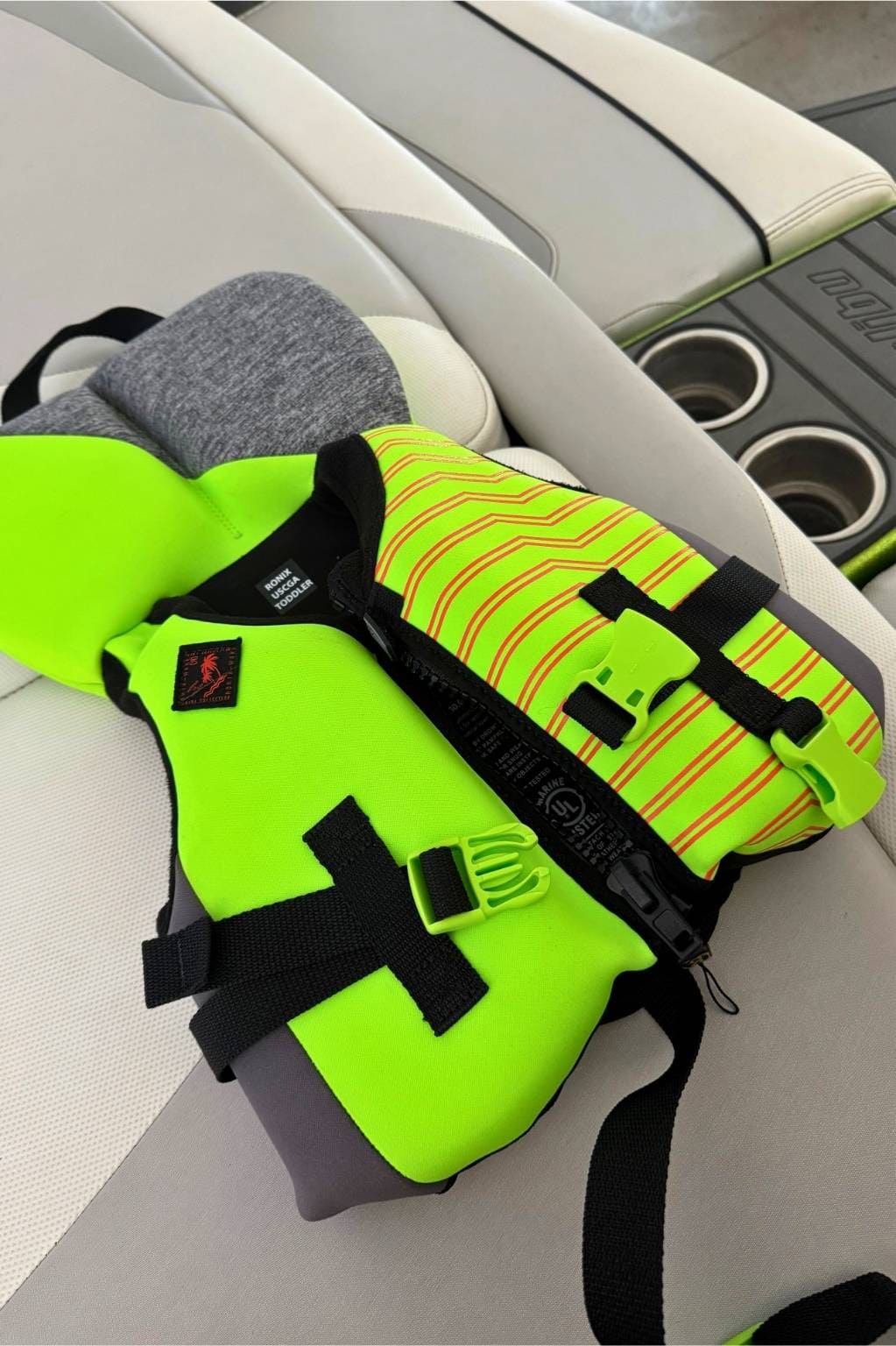 Best Life Jacket for Babies Under 30 Pounds (That Actually Fits)